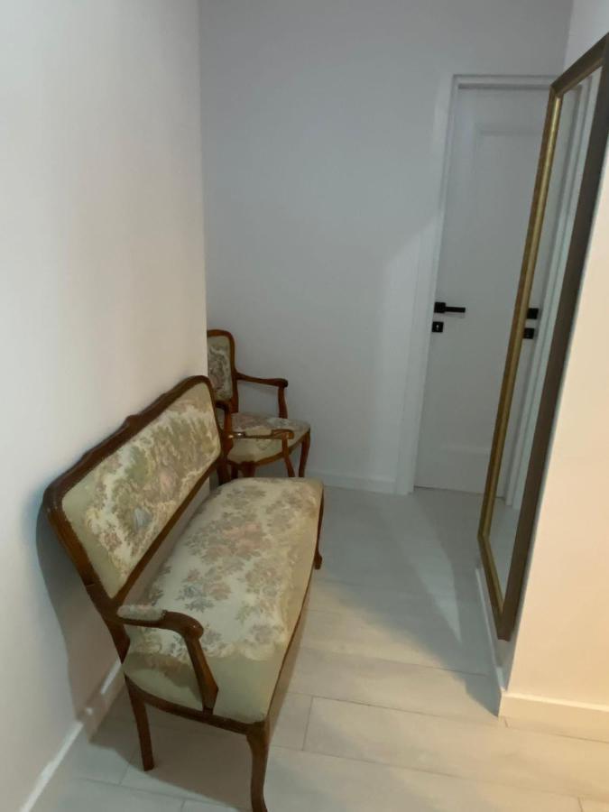 Ultracentral Apartament Calea Victoriei Bukarest Kültér fotó