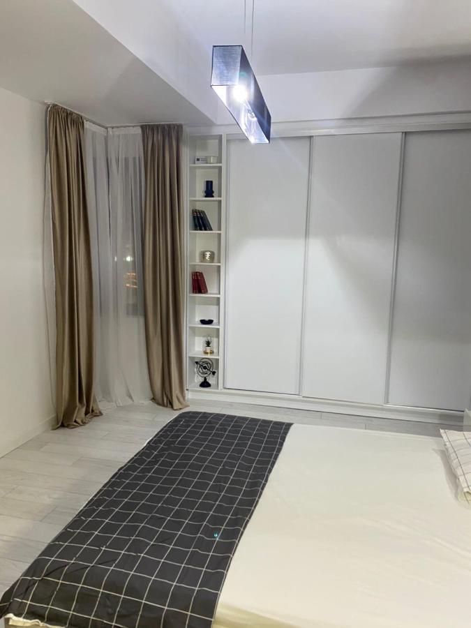 Ultracentral Apartament Calea Victoriei Bukarest Kültér fotó